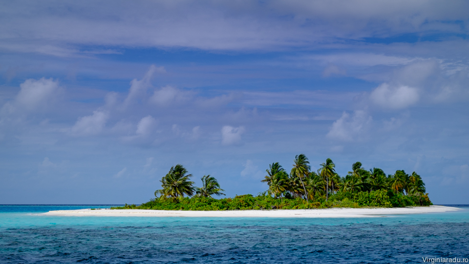 Insula nelocuita din Maldive
