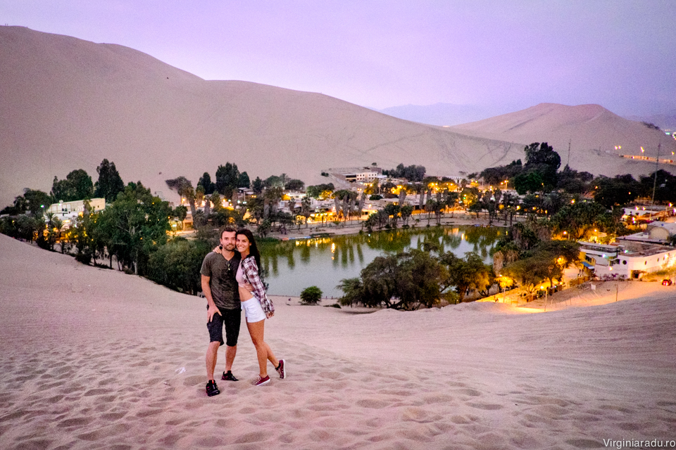 Peru. Huacachina, oaza in desert